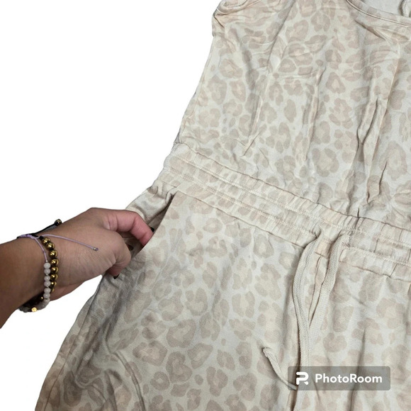 Splendid Ole Beige Leopard Print Sleeveless Jumpsuit - Picture 3 of 4